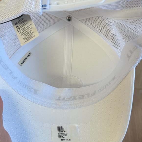 Travis Mathew Florida FlexFit Hat New With Tags - Picture 5 of 9